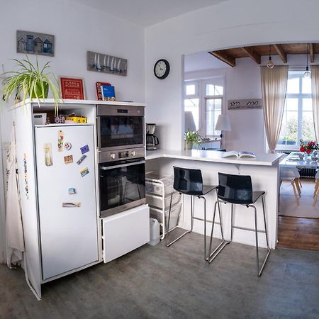 La Maison Aux Volets Bleus A 300M De La Plage Locquirec Exterior foto