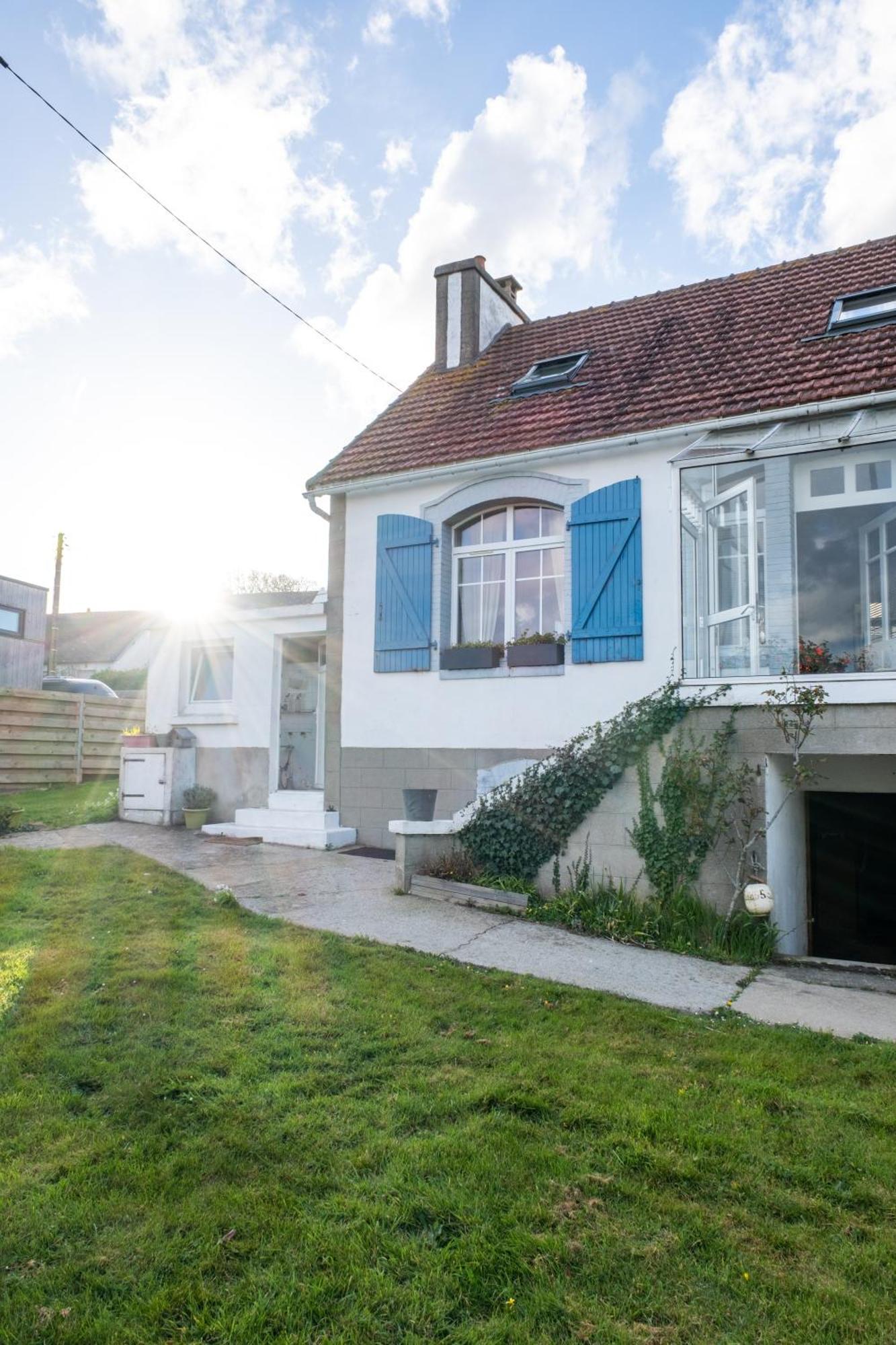 La Maison Aux Volets Bleus A 300M De La Plage Locquirec Exterior foto