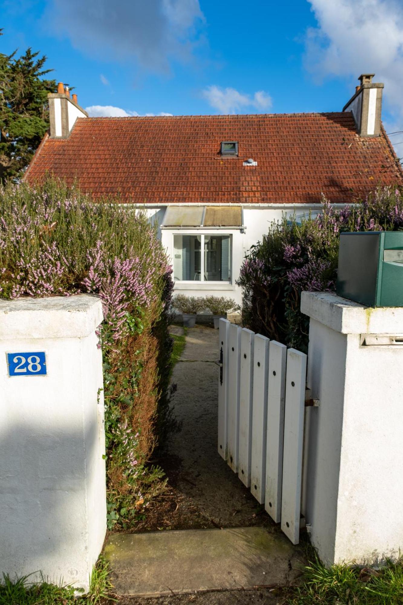 La Maison Aux Volets Bleus A 300M De La Plage Locquirec Exterior foto